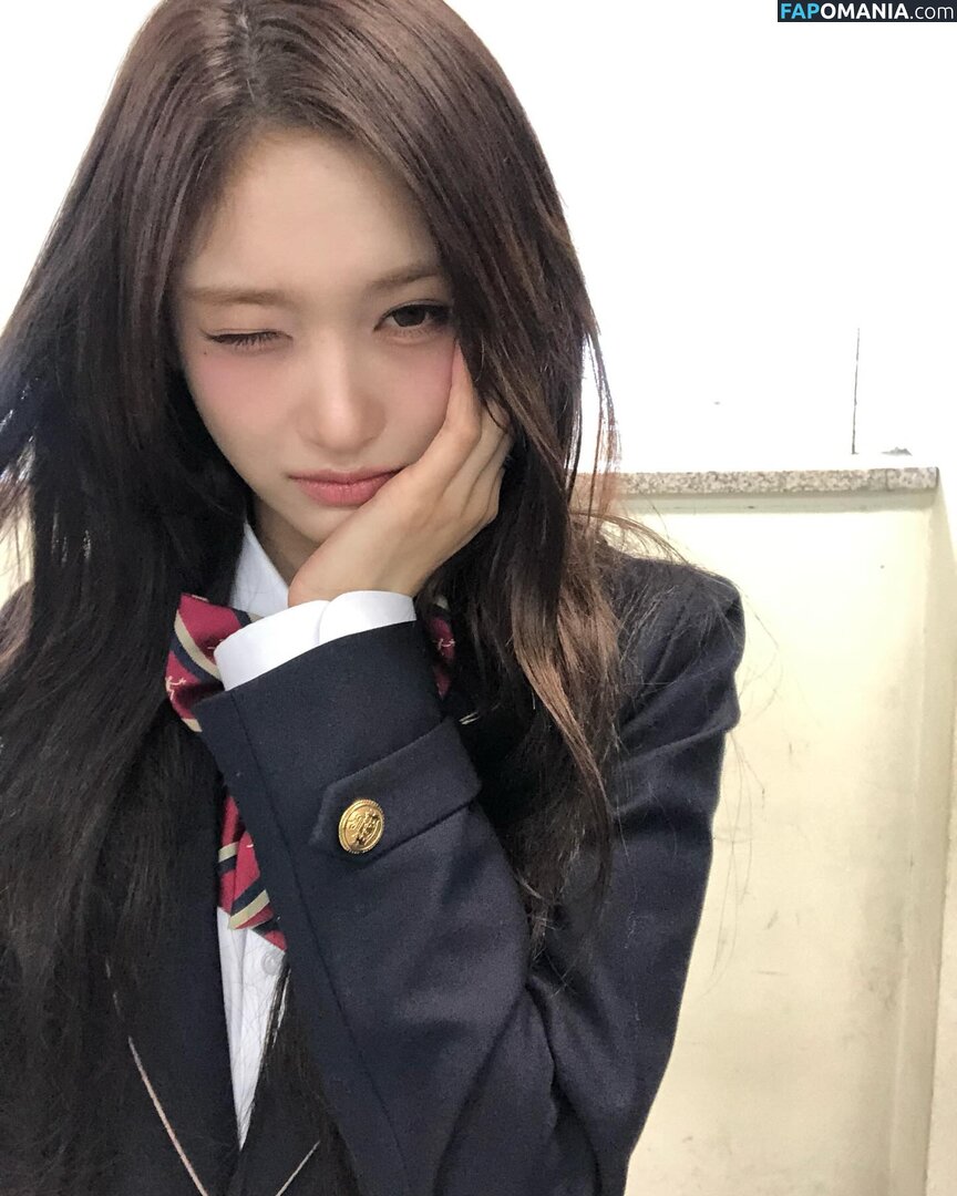 Lee Hyun-Seo / eeseooes / https: / iveleeseoi Обнажённый OnlyFans  Утёкшее фото #5