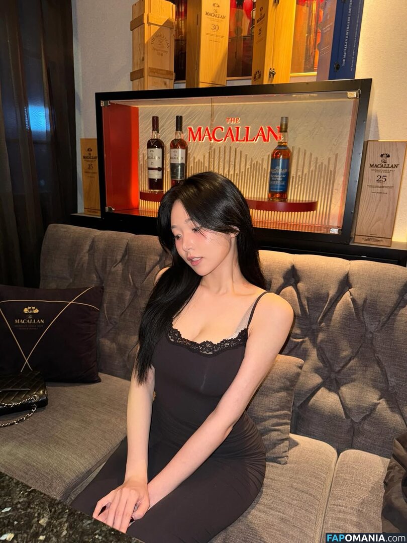 Lee Yeon-woo / yeonwooahh / yonu1201 / 이연우 | Yonu Kuro | yonu_kuro Обнажённый OnlyFans  Утёкшее фото #5