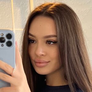 leila_mur