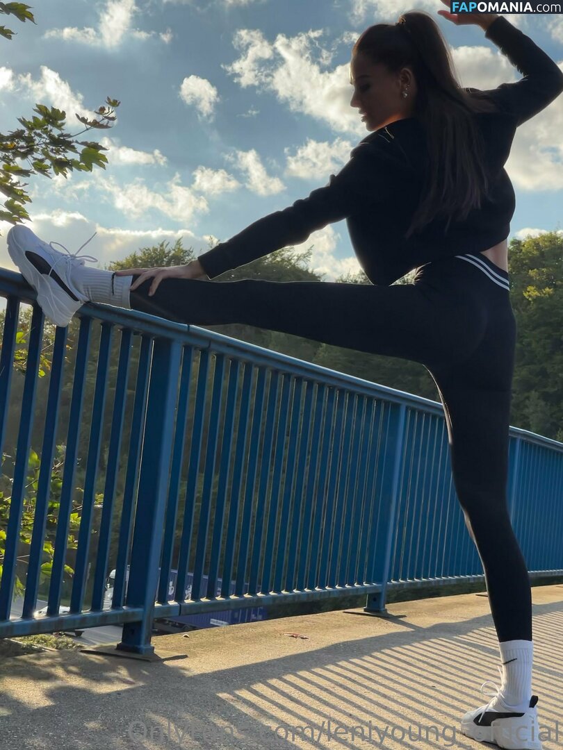 leniyoung_official / lenok3618 Обнажённый OnlyFans  Утёкшее фото #4