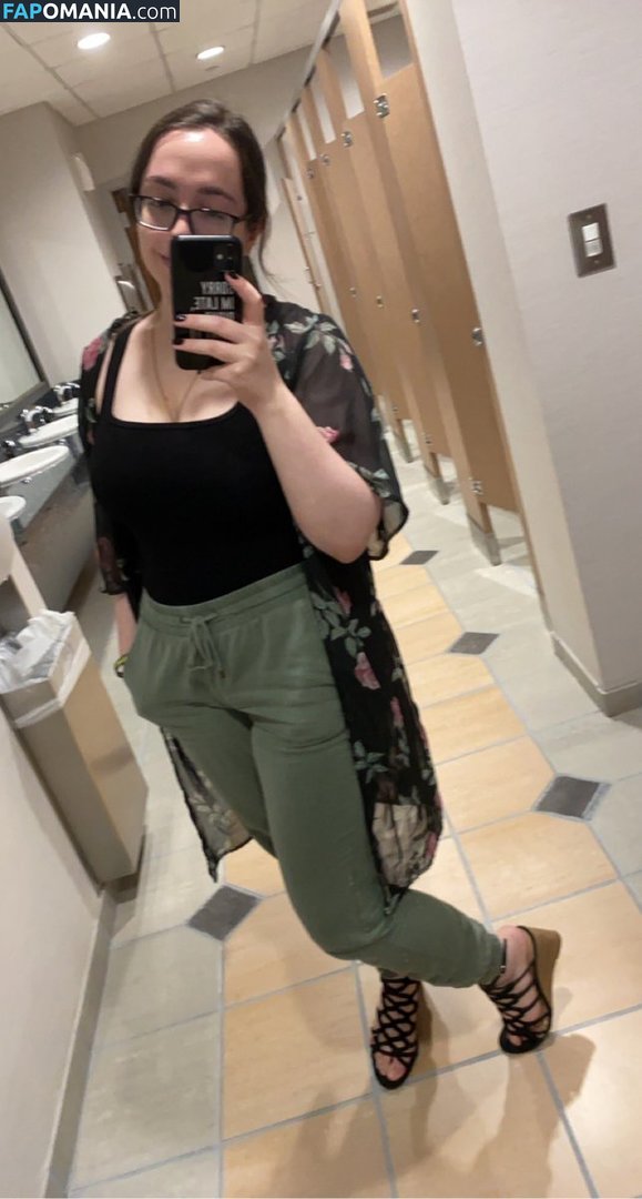 LermyWermy Обнажённый OnlyFans  Утёкшее фото #3