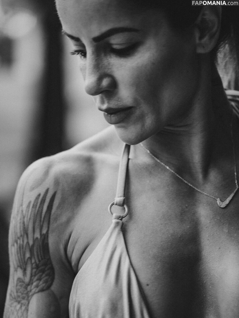 Leticia Bufoni / https: / leticiabufoni Обнажённый OnlyFans  Утёкшее фото #184