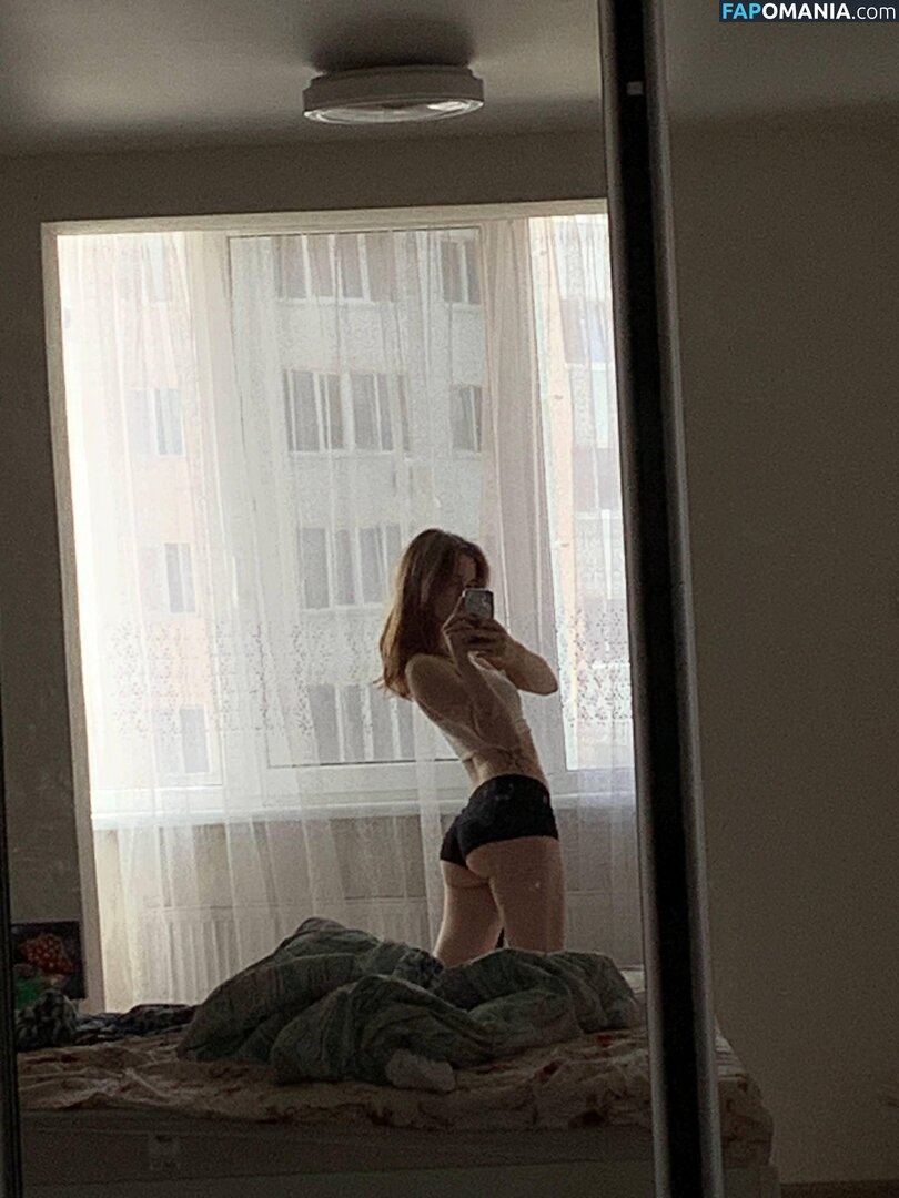 liana_kisses Обнажённый OnlyFans  Утёкшее фото #1
