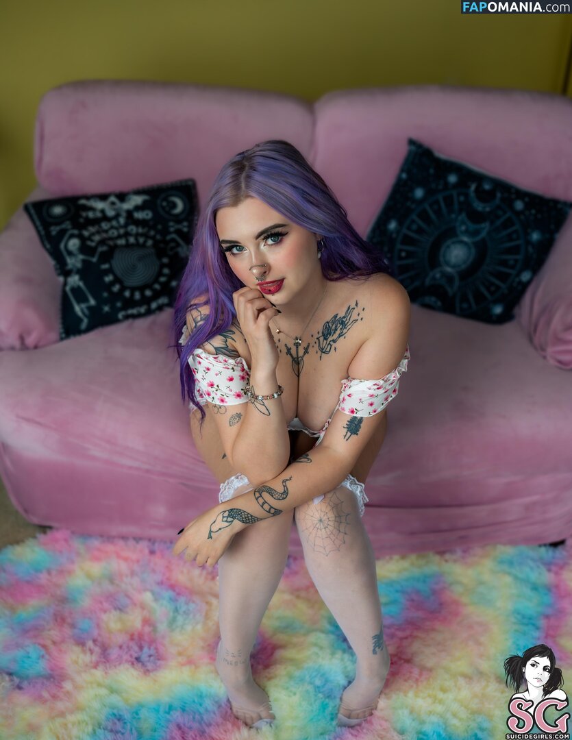 Lilacfables Обнажённый OnlyFans  Утёкшее фото #8