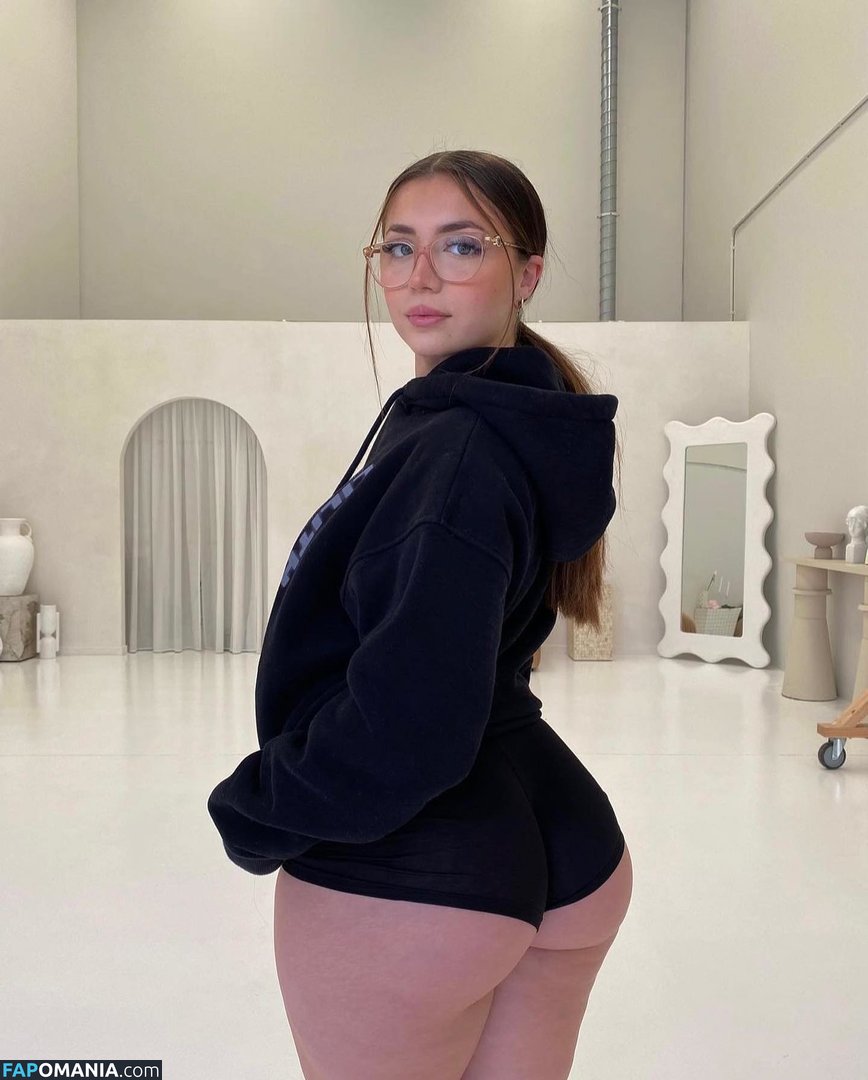 CavaliereLilith / Lilith Cavaliere / lilithcavaliere2nd / lilithcavalierex Обнажённый OnlyFans  Утёкшее фото #77