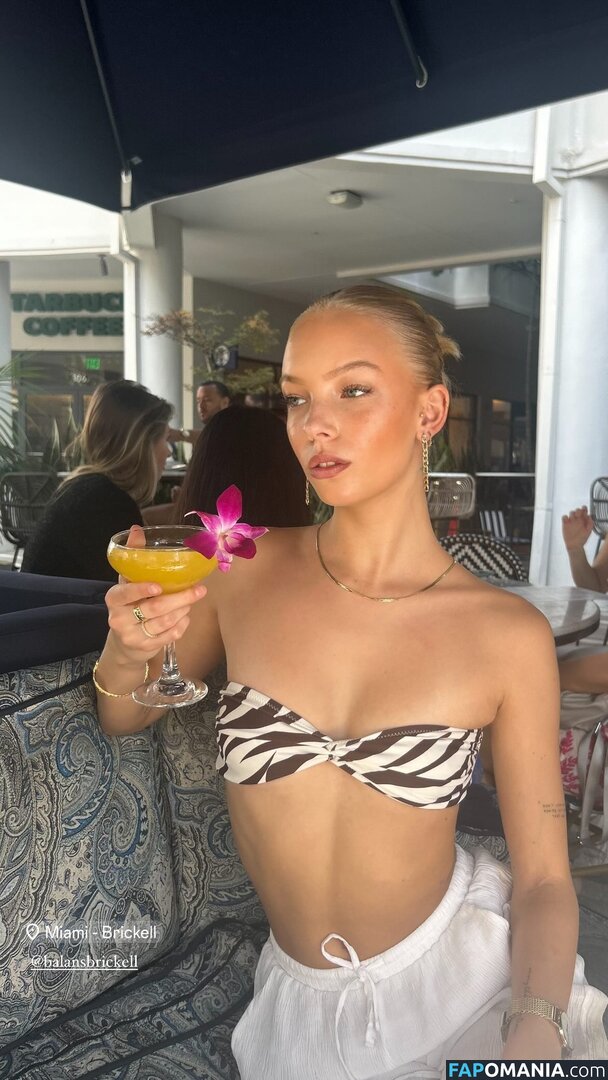 Lilli Sophia / _lillisophia_ / sophiahof3e Обнажённый OnlyFans  Утёкшее фото #11