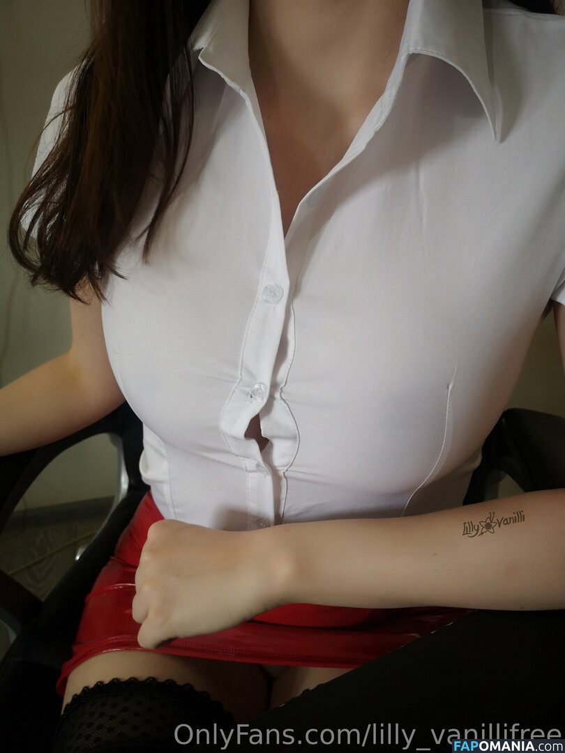 __luvyl / lilly_vanillifree Обнажённый OnlyFans  Утёкшее фото #2