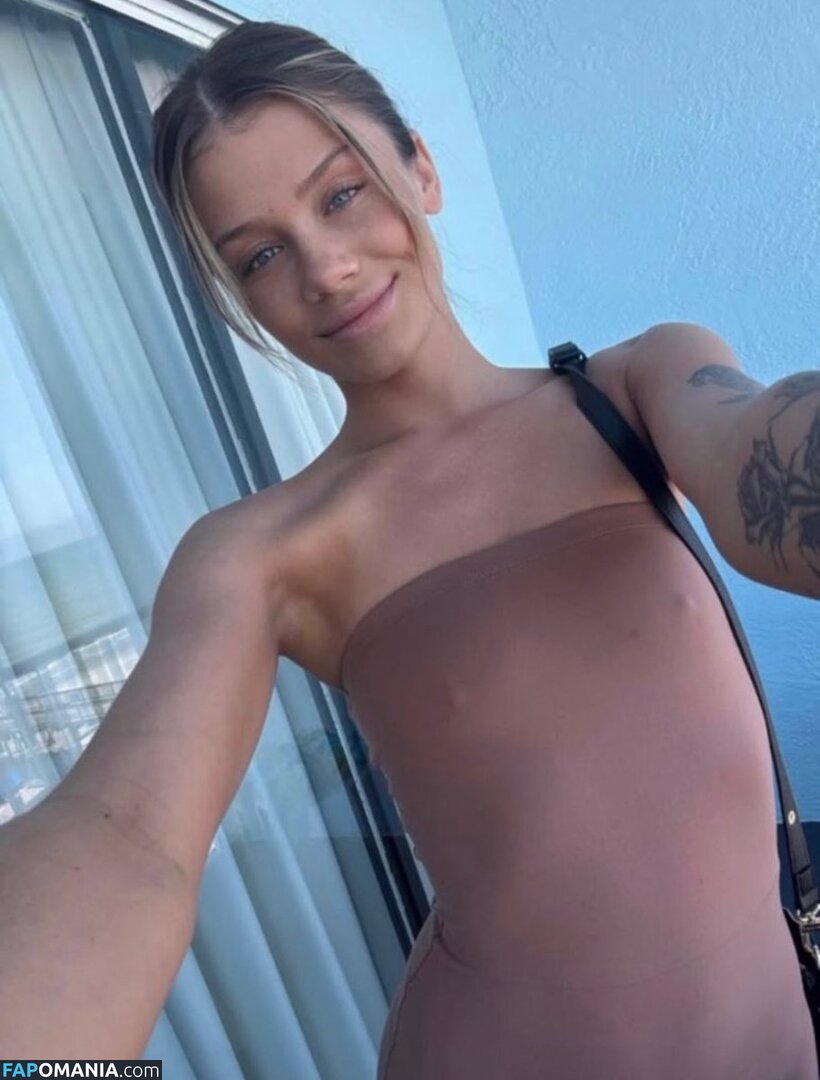 lillylanesxo Обнажённый OnlyFans  Утёкшее фото #15