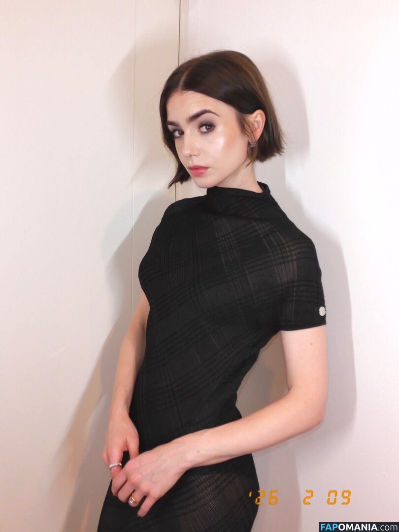 Lily Collins / lily_collins / lilyjcollins Обнажённый OnlyFans  Утёкшее фото #504