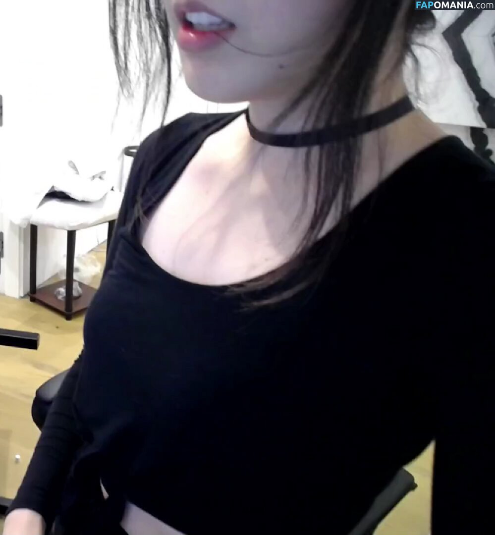 LilyPichu / onlysaber Обнажённый OnlyFans  Утёкшее фото #105
