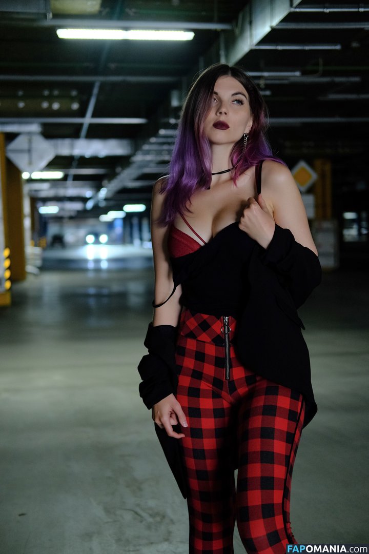 Lipisinkaaa / kazantseva_mimimi Обнажённый OnlyFans  Утёкшее фото #49