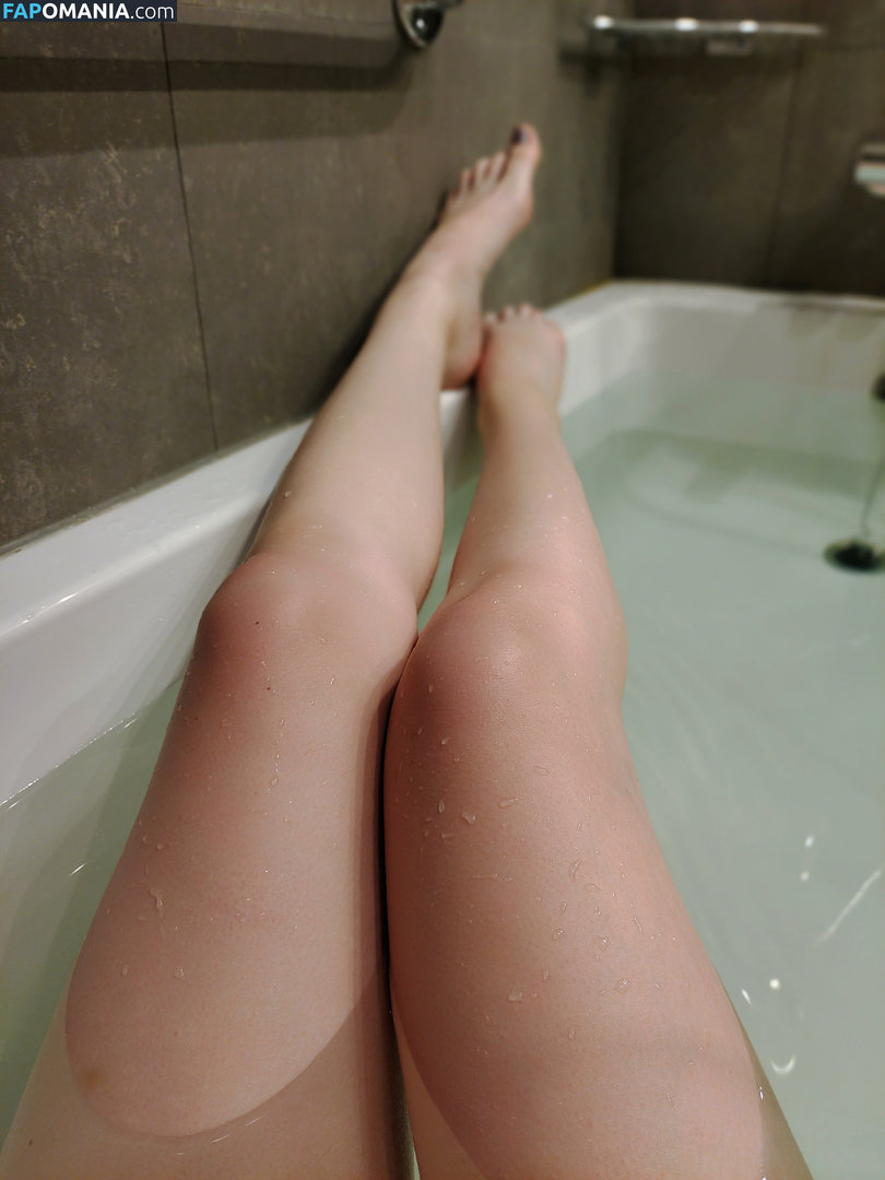 Lipisinkaaa / kazantseva_mimimi Обнажённый OnlyFans  Утёкшее фото #193