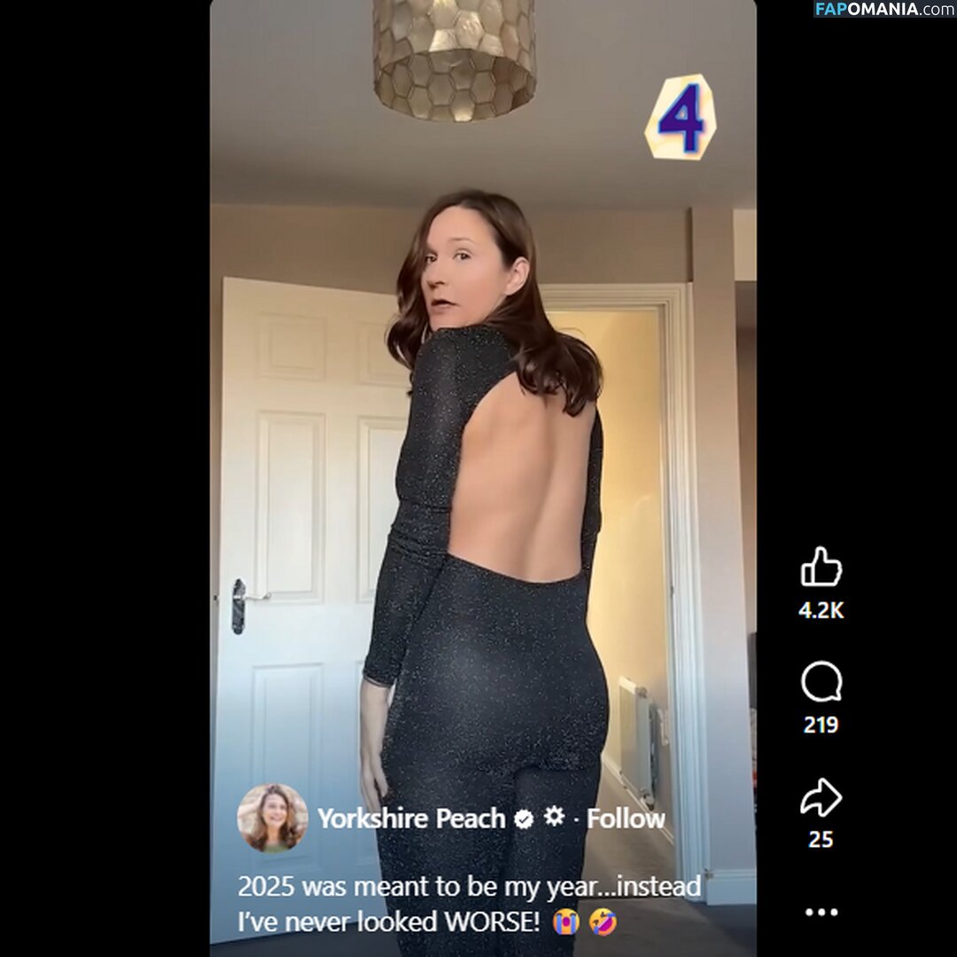 Lisa Dollan / yorkshire_peach Обнажённый OnlyFans  Утёкшее фото #4