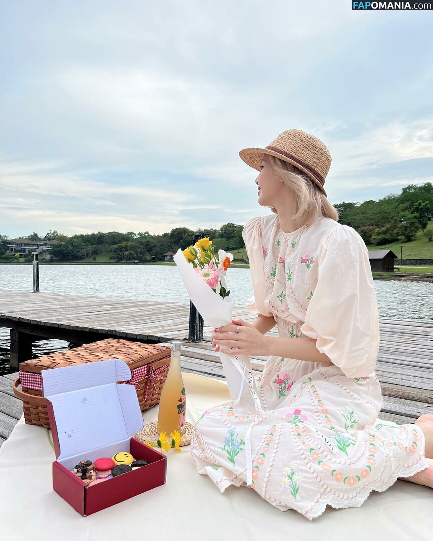 Blackpink / Lisa / lalalalisa_m / lisaamane Обнажённый OnlyFans  Утёкшее фото #223