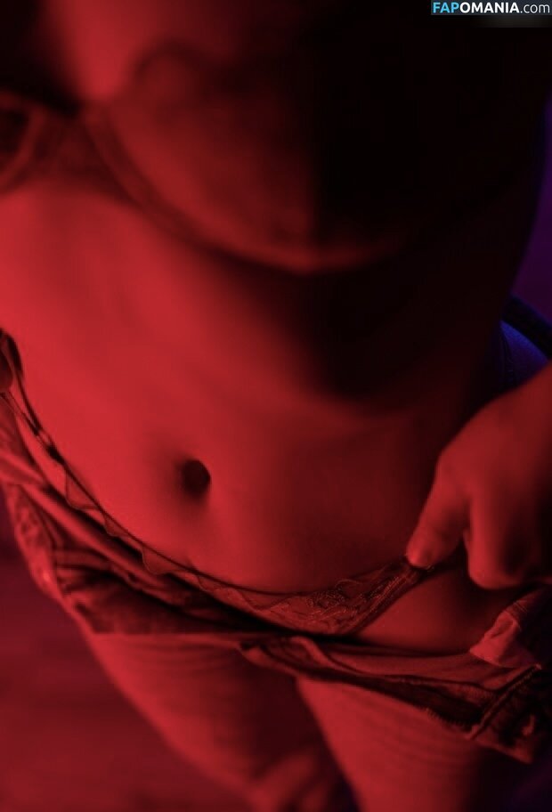 Lisamoto / lisaa.moto Обнажённый OnlyFans  Утёкшее фото #22