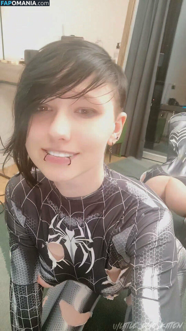 daddys_emo_girl / justemokitten / little_emo_kitten Обнажённый OnlyFans  Утёкшее фото #229