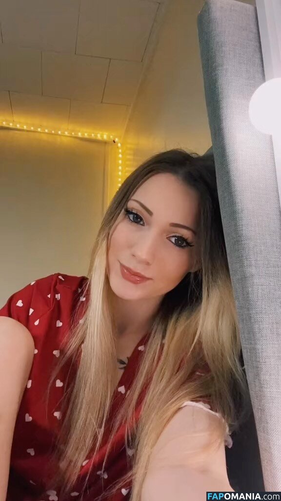Little Momma / Littleemommaa21 / littlee.mommaa23 / littleemommaa23 Обнажённый OnlyFans  Утёкшее фото #16