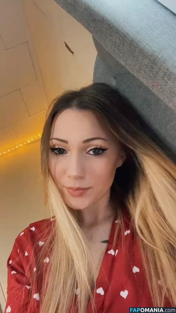Little Momma / Littleemommaa21 / littlee.mommaa23 / littleemommaa23 Обнажённый OnlyFans  Утёкшее фото #18