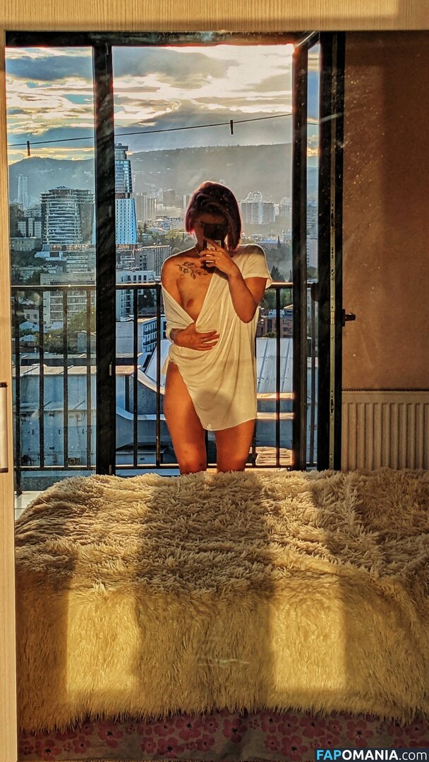 Little Satana / little.satana / s.satana_666 / tomnaya_satana Обнажённый OnlyFans  Утёкшее фото #25