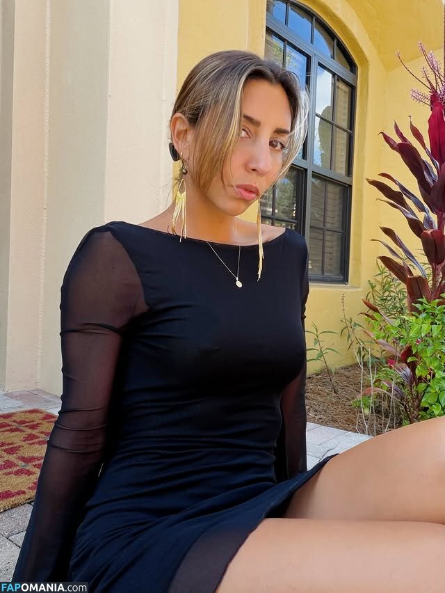 Carla Outes / littlefitdevil Обнажённый OnlyFans  Утёкшее фото #11