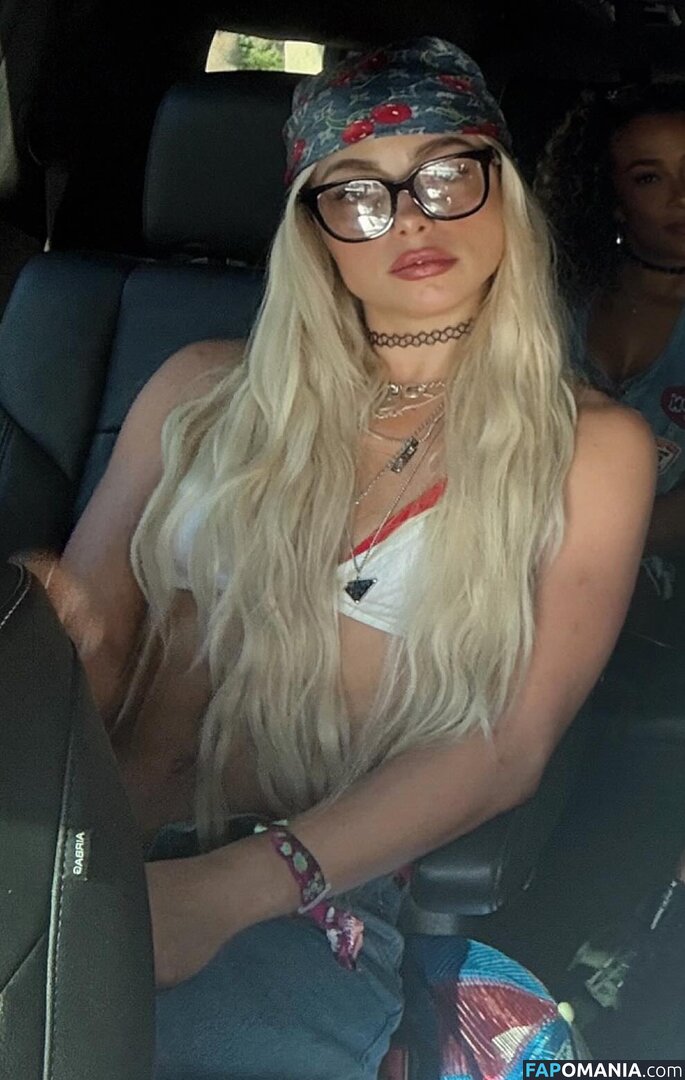 Liv Morgan / https: / yaonlylivvonce Обнажённый OnlyFans  Утёкшее фото #967