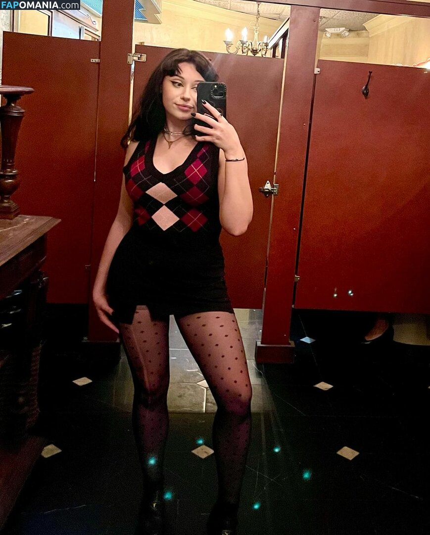 Liv Bevan / LivBev / livscopes Обнажённый OnlyFans  Утёкшее фото #85