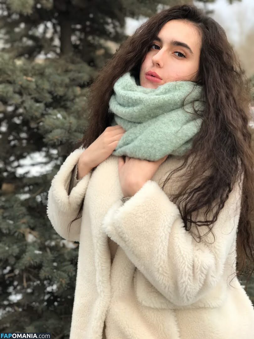 Lizzi69 / lizablack69 / maltseva693 / u127767299 Обнажённый OnlyFans  Утёкшее фото #10