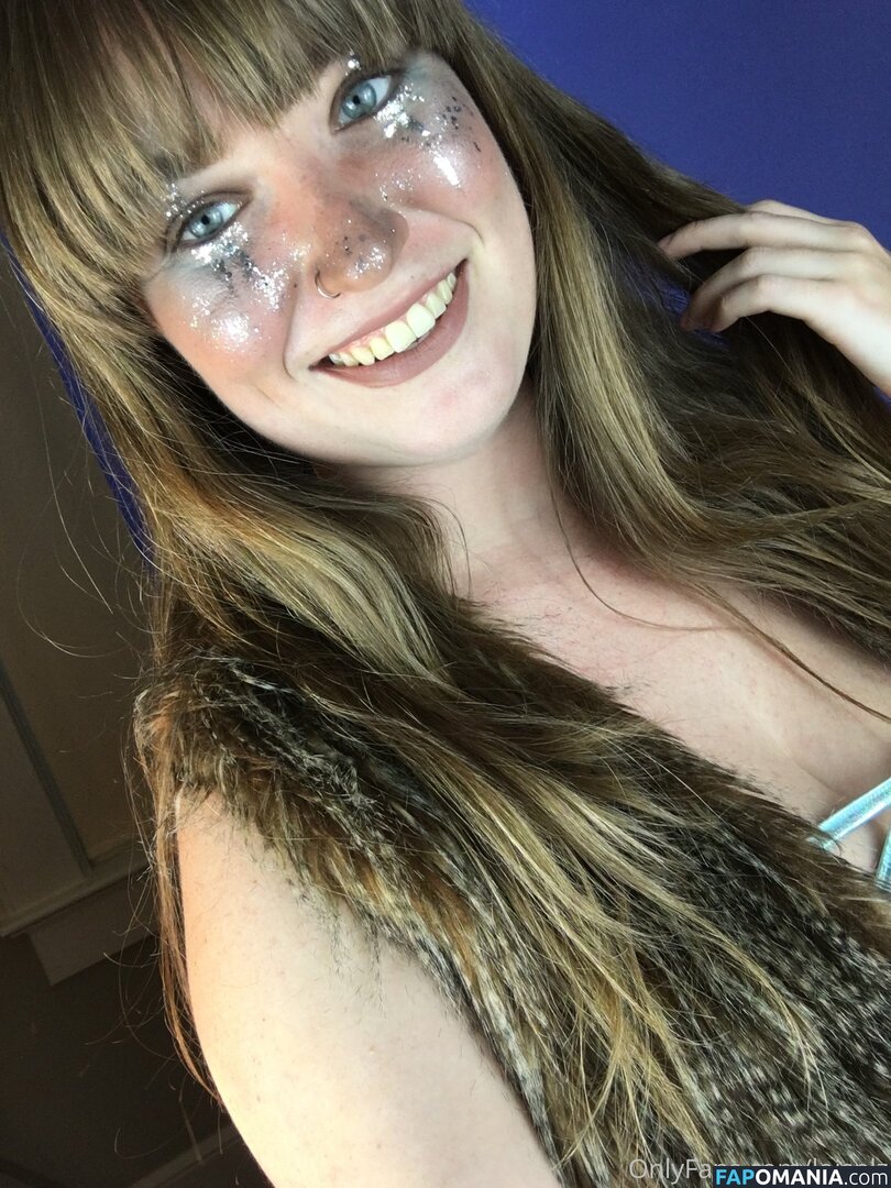 loisplz / lomeinnoodles19 Обнажённый OnlyFans  Утёкшее фото #262