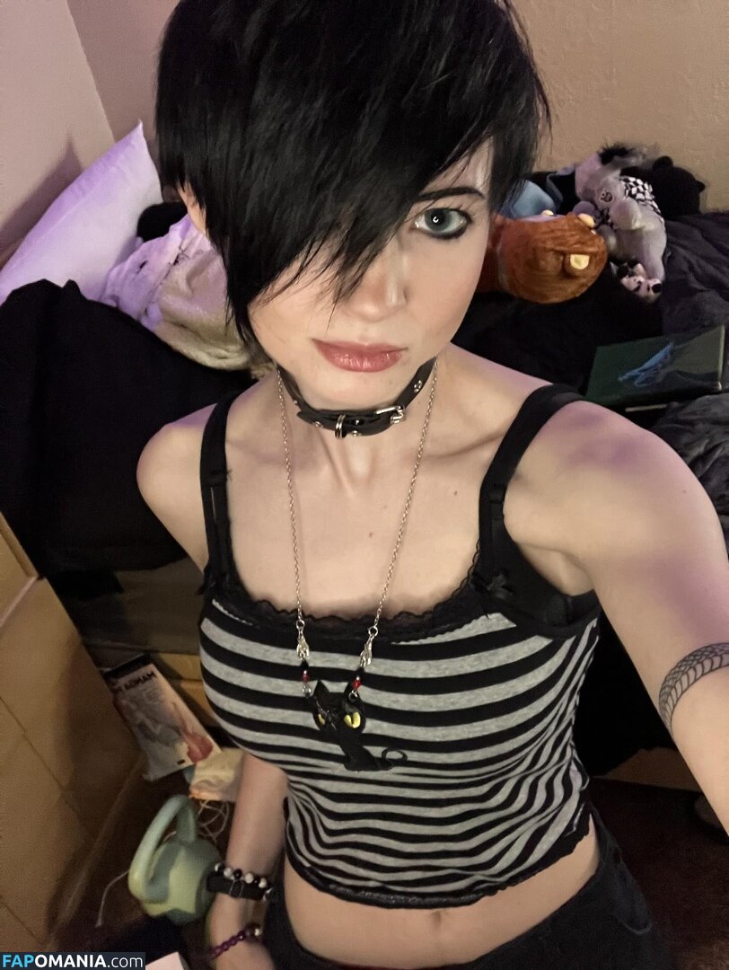 LonesomeMuse Обнажённый OnlyFans  Утёкшее фото #6