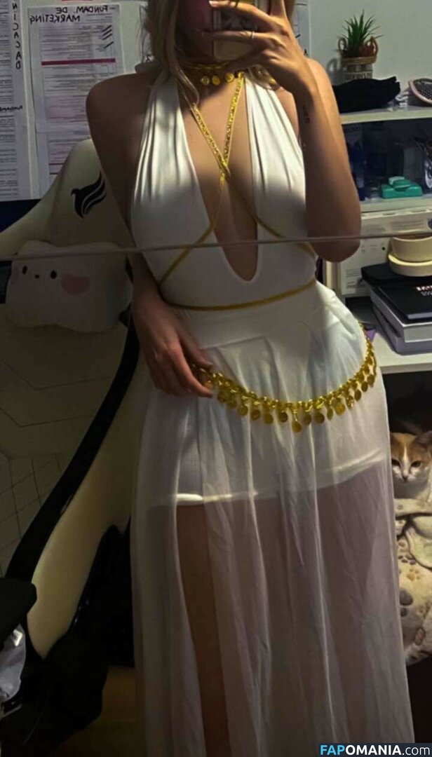 Lorena Orsi / Namorada do Cellbit / lorenaaorsi Обнажённый OnlyFans  Утёкшее фото #5