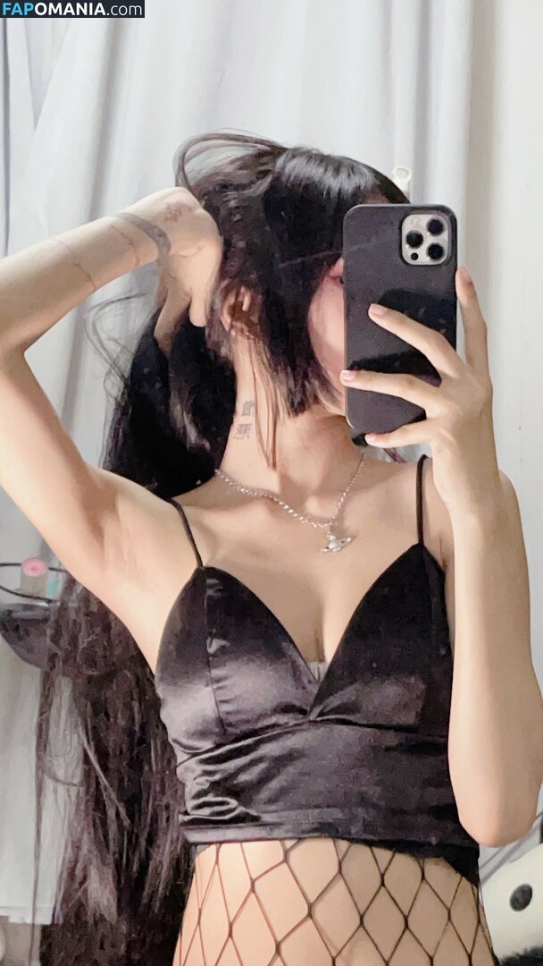 Lilith / Lou Aenlle / llthidk Обнажённый OnlyFans  Утёкшее фото #85