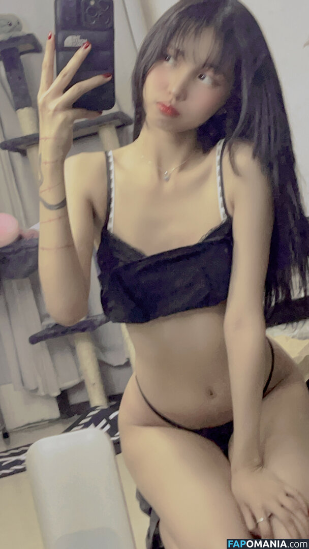 Lilith / Lou Aenlle / llthidk Обнажённый OnlyFans  Утёкшее фото #99