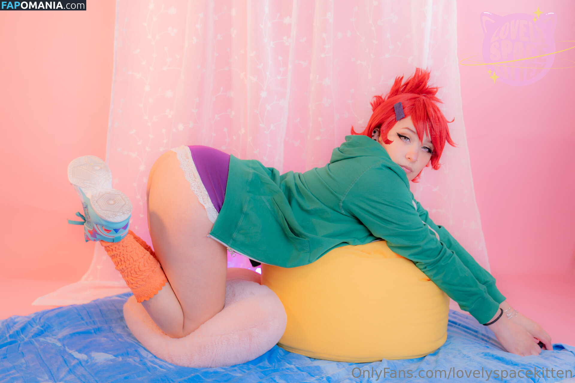 lovelyspacekitten Обнажённый OnlyFans  Утёкшее фото #197