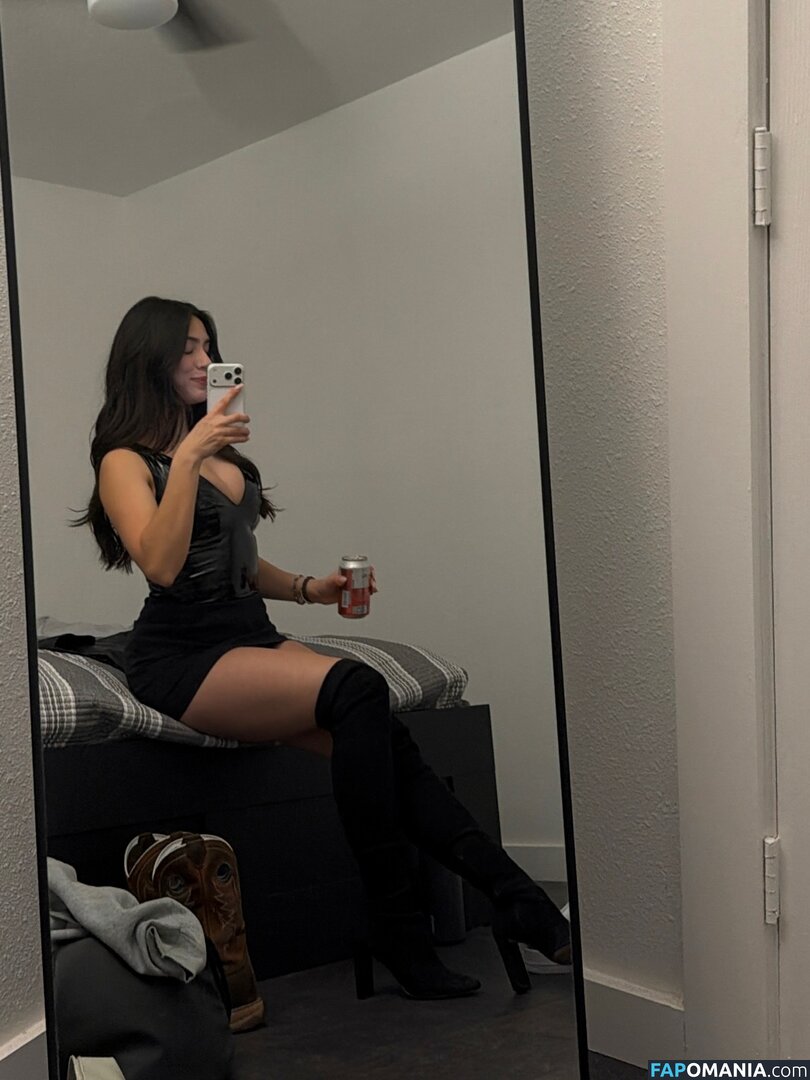 Lucila Erickson / lucilaerickson_ Обнажённый OnlyFans  Утёкшее фото #31