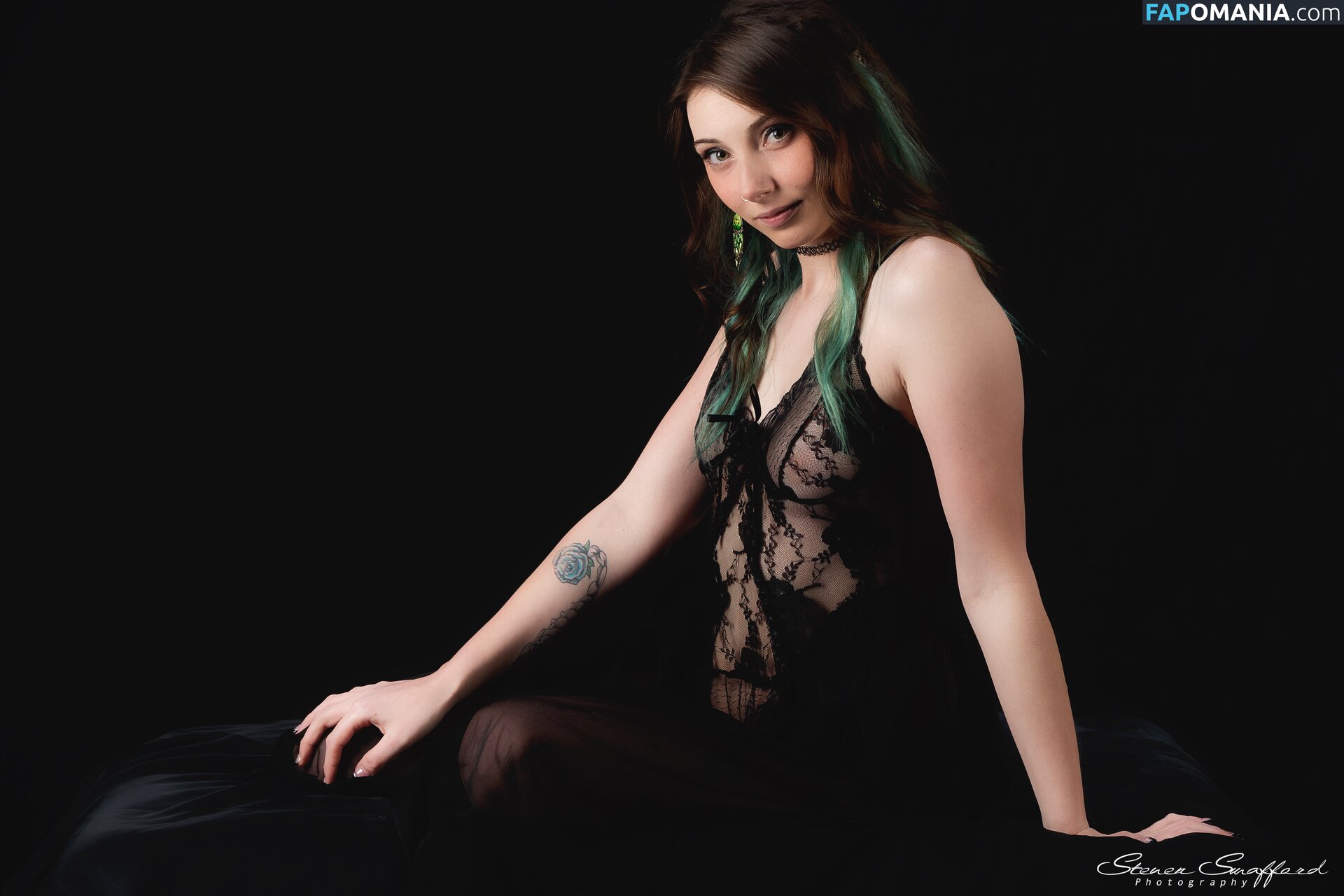 Luckicharmed / lucki.charmed Обнажённый OnlyFans  Утёкшее фото #6