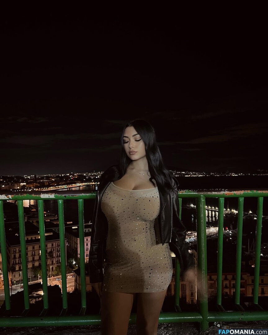 _lucrexiia._ Обнажённый OnlyFans  Утёкшее фото #22