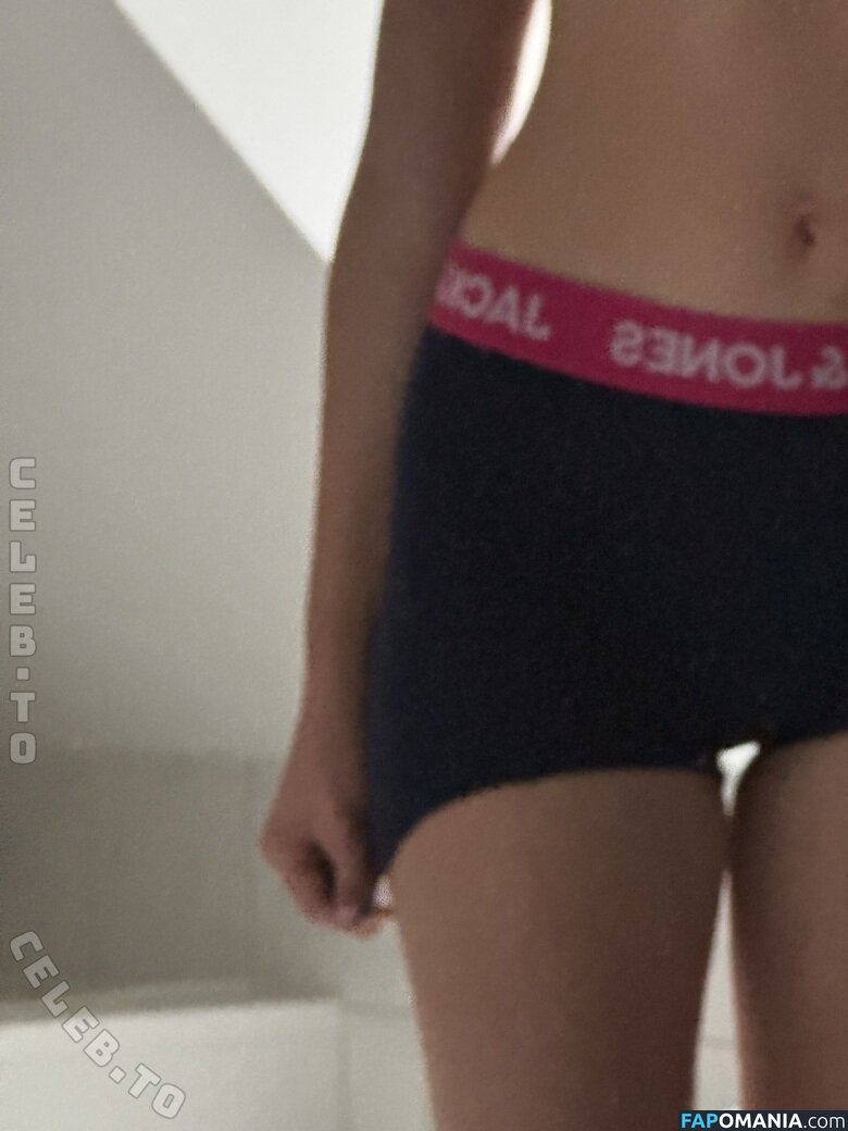 Luisa_instx / your.favelulu Обнажённый OnlyFans  Утёкшее фото #1