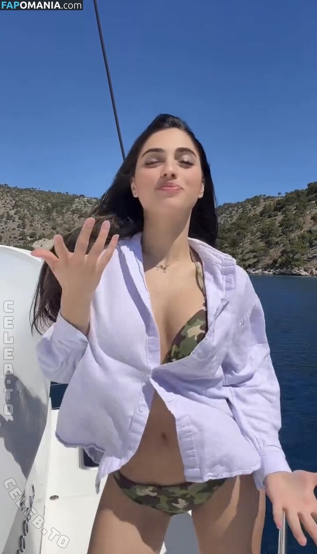 Luna Farina / LunaFarinaofficial / lunafarina / lunafarina01 / lunafarina27 Обнажённый OnlyFans  Утёкшее фото #1