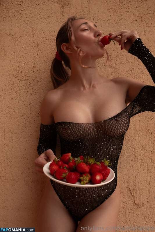 Luna Hale / iamlunahale / perkyluna Обнажённый OnlyFans  Утёкшее фото #1