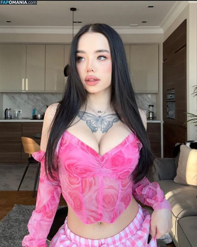 lyna_com2000 Обнажённый OnlyFans  Утёкшее фото #9