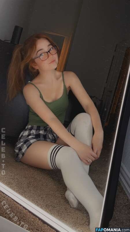 Lyssaurora / https: Обнажённый OnlyFans  Утёкшее фото #338
