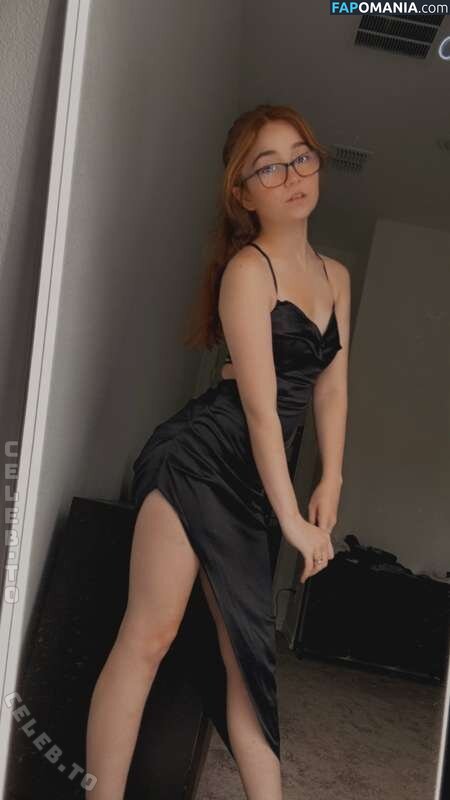 Lyssaurora / https: Обнажённый OnlyFans  Утёкшее фото #352