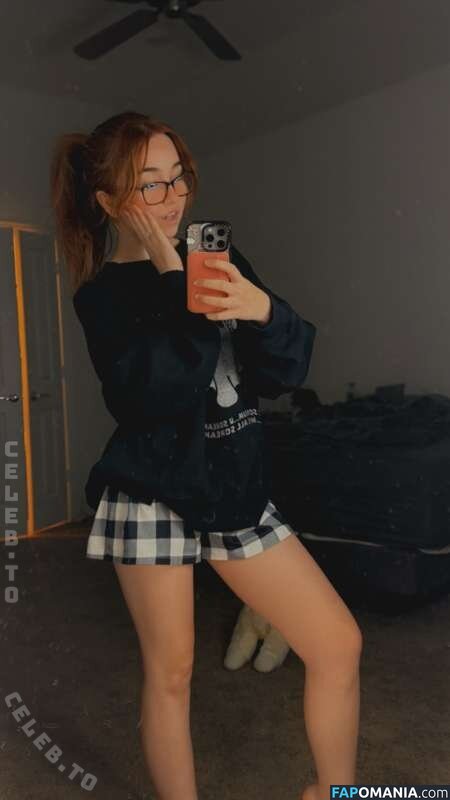 Lyssaurora / https: Обнажённый OnlyFans  Утёкшее фото #362