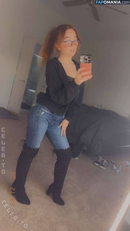 Lyssaurora / https: Обнажённый OnlyFans  Утёкшее фото #397