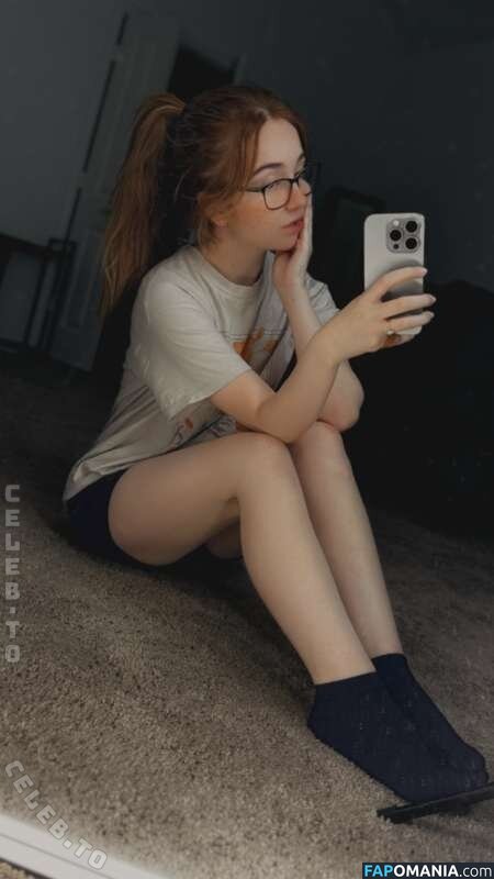 Lyssaurora / https: Обнажённый OnlyFans  Утёкшее фото #420
