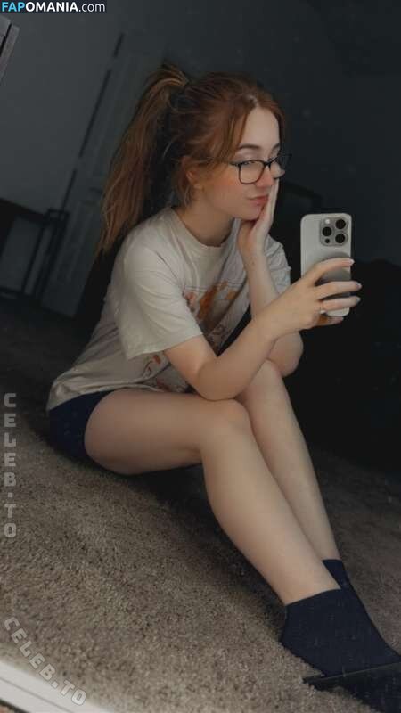 Lyssaurora / https: Обнажённый OnlyFans  Утёкшее фото #430