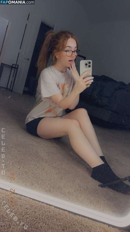 Lyssaurora / https: Обнажённый OnlyFans  Утёкшее фото #432