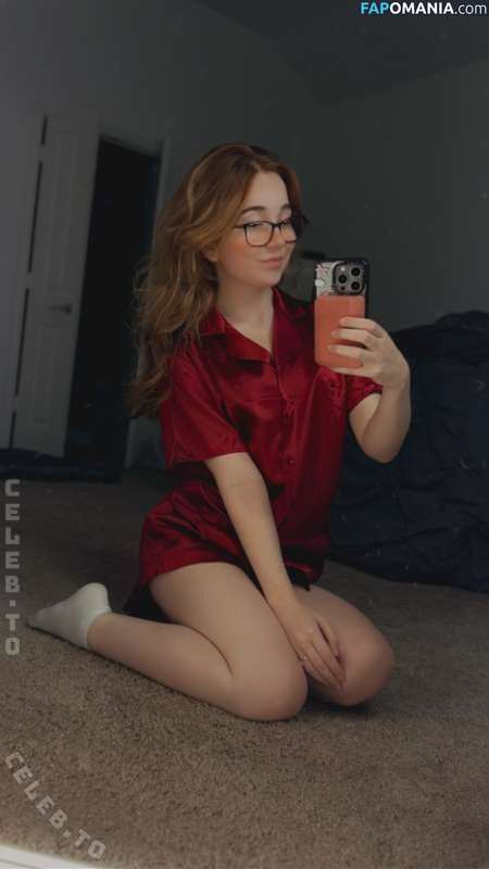 Lyssaurora / https: Обнажённый OnlyFans  Утёкшее фото #480