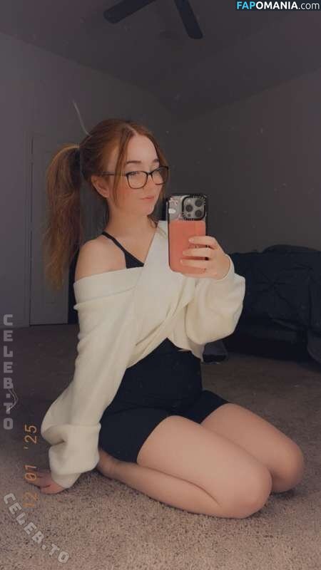 Lyssaurora / https: Обнажённый OnlyFans  Утёкшее фото #533
