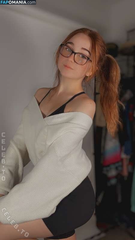 Lyssaurora / https: Обнажённый OnlyFans  Утёкшее фото #536